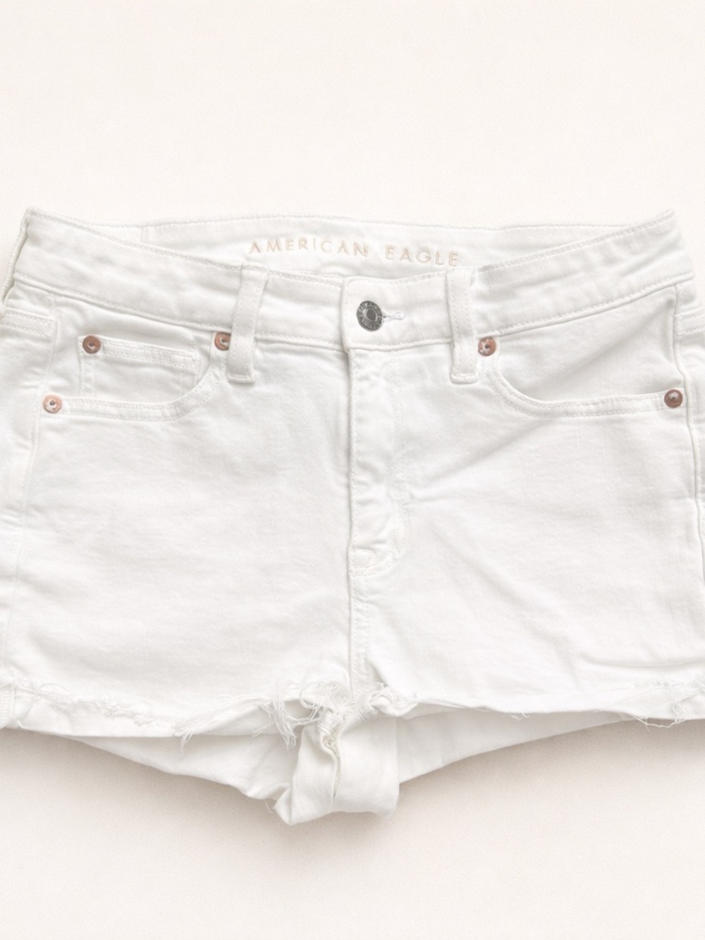 American Eagle High V-Rise Shortie Shorts White Next Level Stretch Size 6